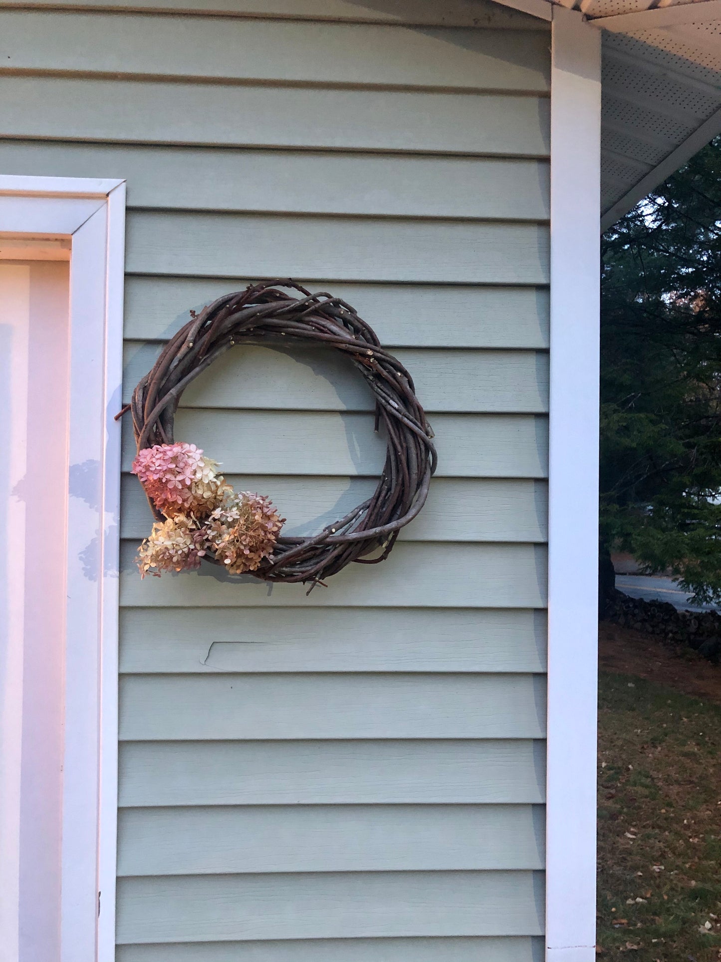 Minimalist Wreaths